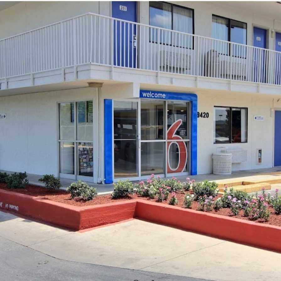 Motel 6 Austin, TX - North 