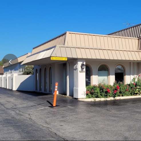 Super 8 Wyndham Morton Grave ORD Airport Parking