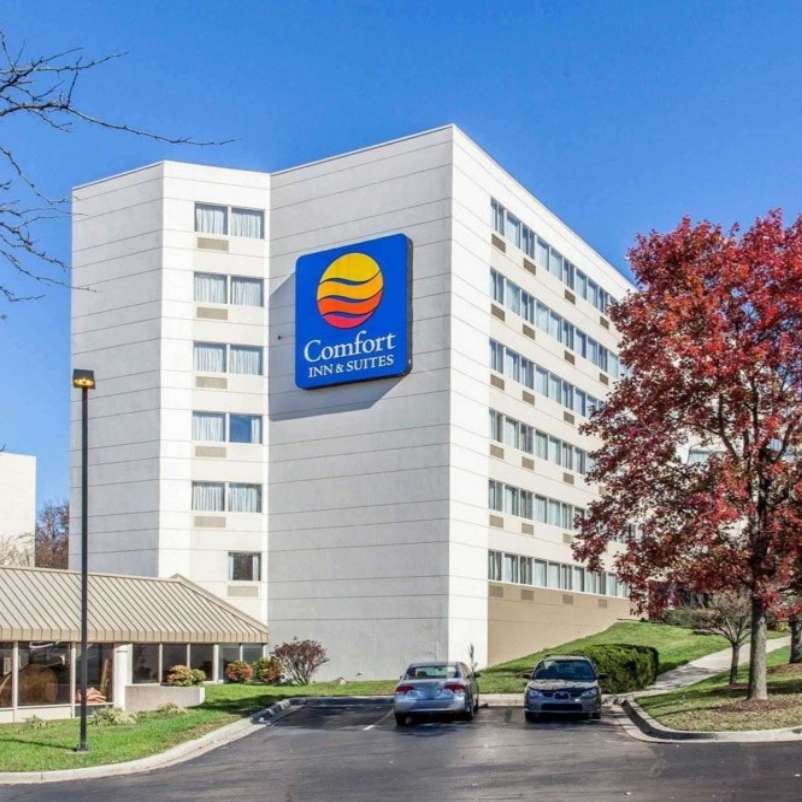 Clarion Hotel North BWI Airport Parking