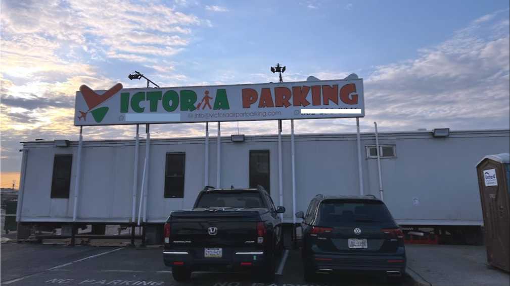 Victoria Parking (EWR) 