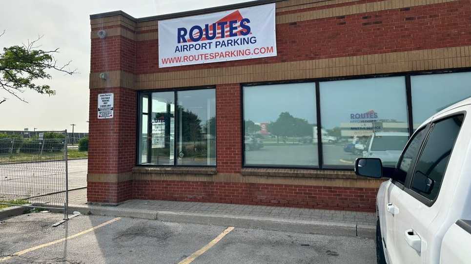 Routes Airport Parking (YYZ)