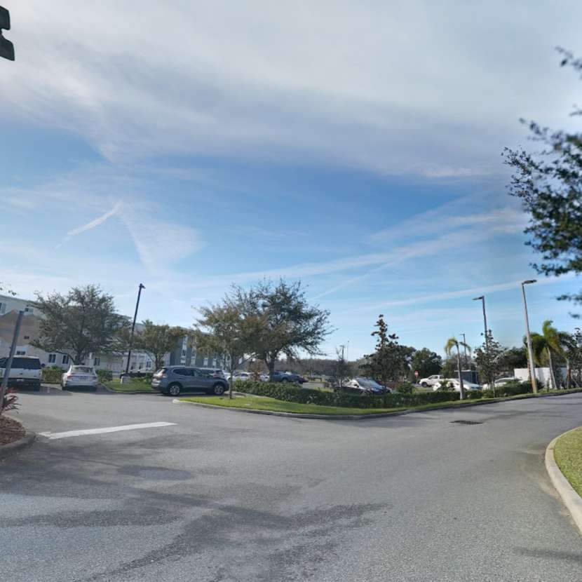 Comfort Suites MCO Airport Parking