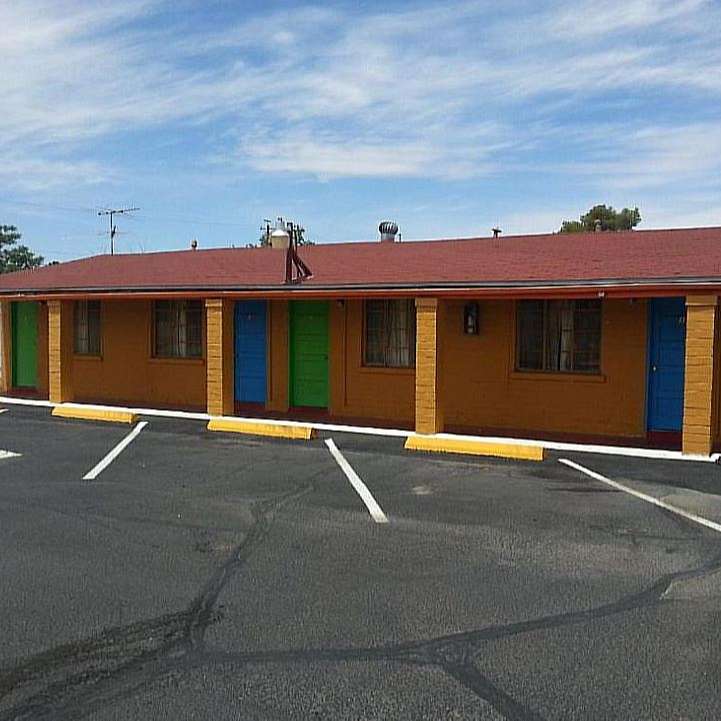 Scottsman Motel TUS Airport Parking
