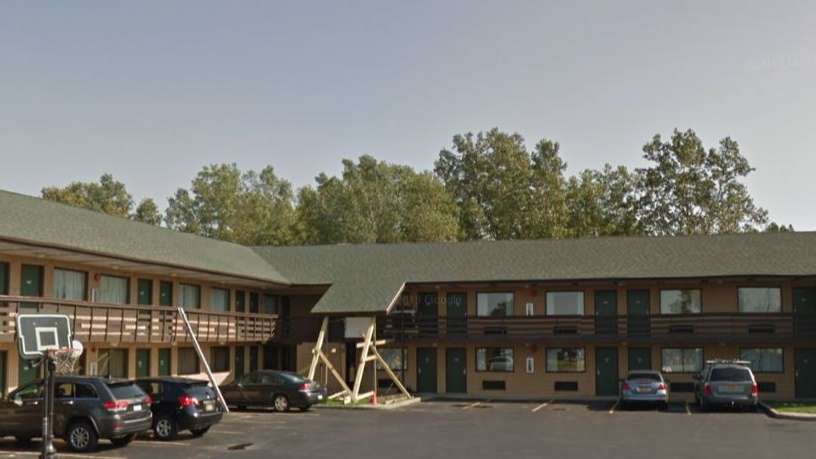 Hospitality Inn Buffalo Airport Parking