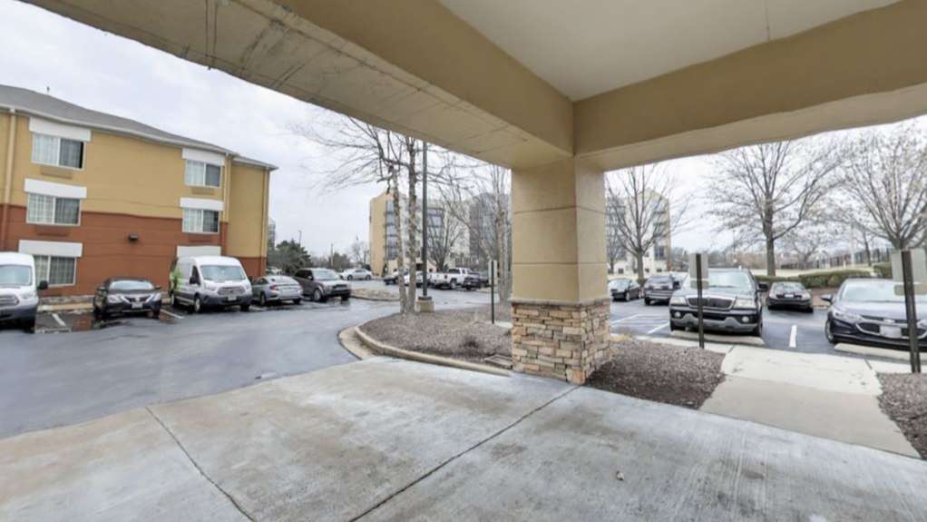 Extended Stay America Central STL Airport Parking Exclusive Deal