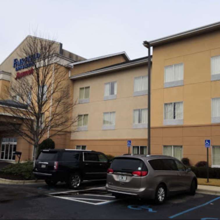  Fairfield Inn and Suites BHM Airport Parking