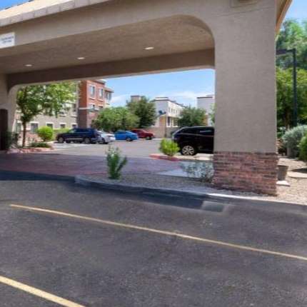 Sleep Inn And Suites PHX Airport Parking