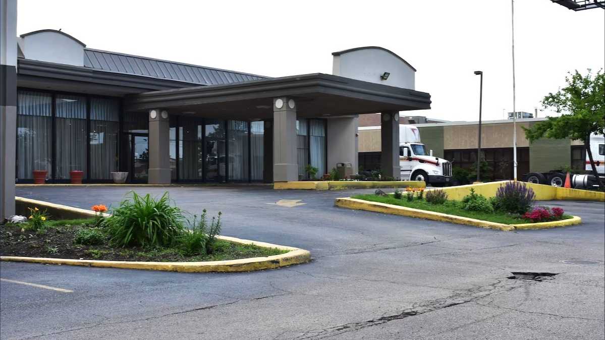 FairBridge Inn Express ORD Airport Parking (No Shuttle)