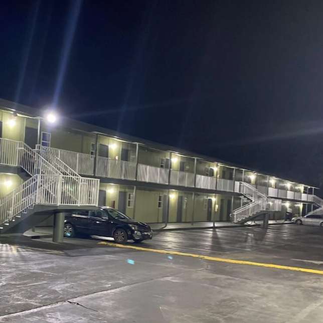 Royal Inn DAB Airport Parking