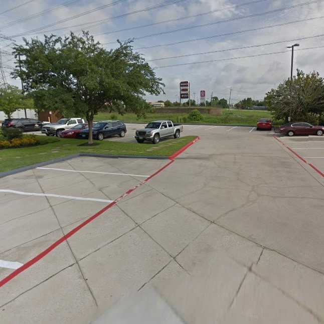 Country Inn and suites IAH Airport Parking