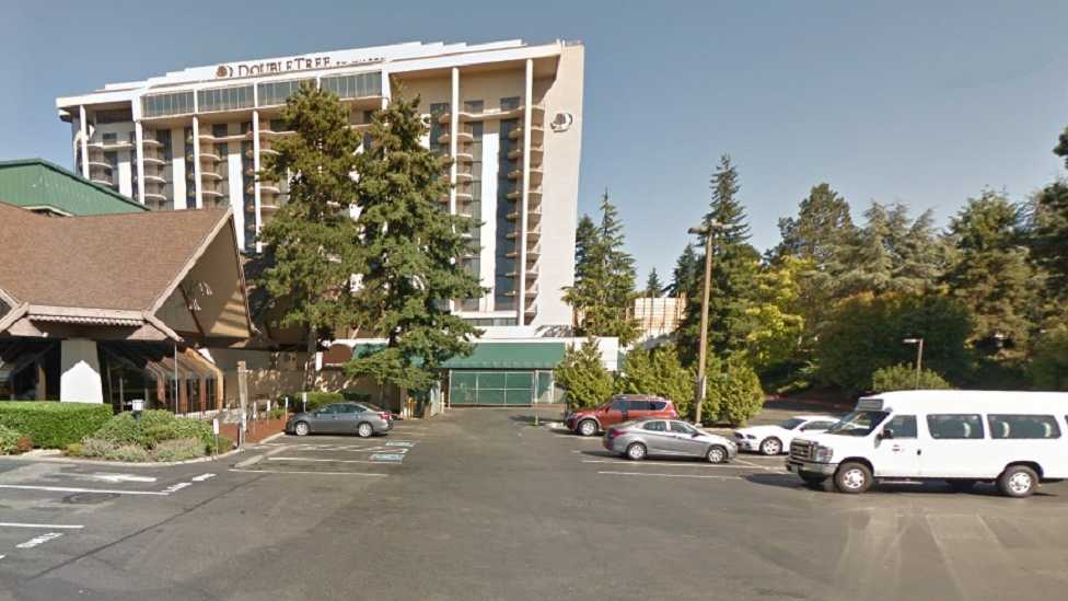Doubletree By Hilton Hotel Seattle Airport Parking SPECIAL DEAL