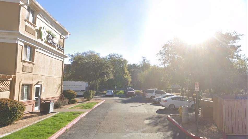 Extended Stay America PHX Airport Parking