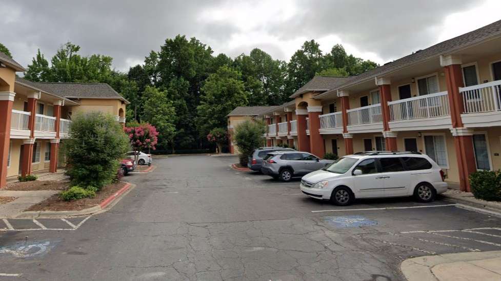 Extended Stay America Select Suites CLT Airport Parking