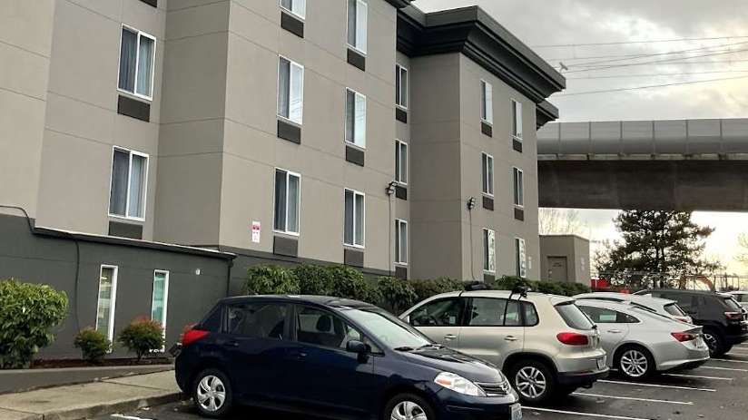 SureStay Plus By Best Western Seatac Airport Parking