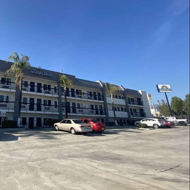 Days Inn by Wyndham ONT Airport Parking