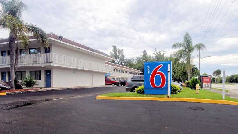 Motel 6 Dania Beach Port Everglades Cruise Parking