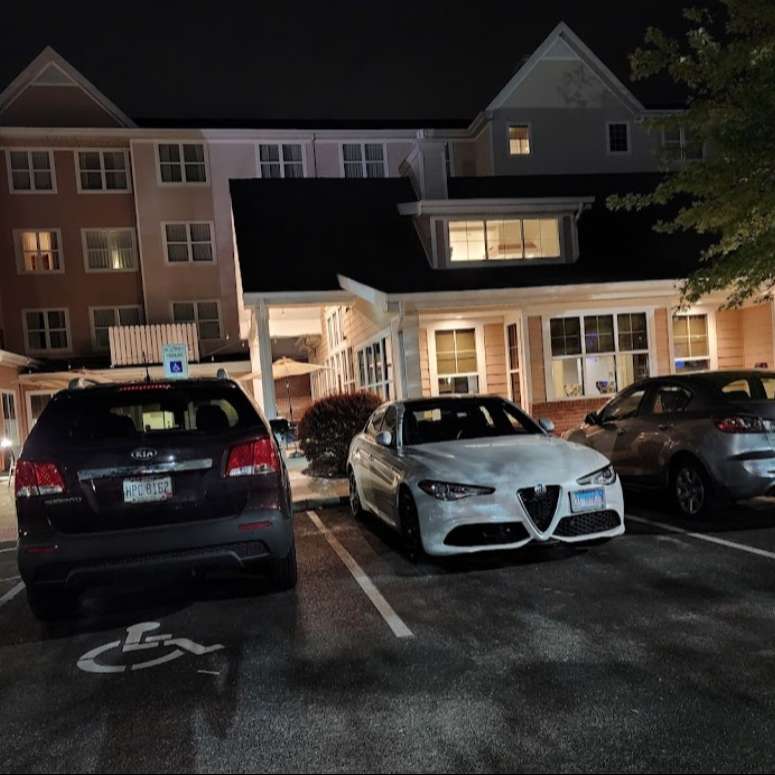 Residence Inn by Marriott DAY Airport Parking