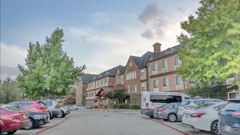 Sonesta ES Suites DFW Airport Parking