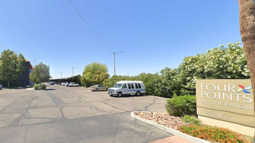 Four Points TUS Airport Parking