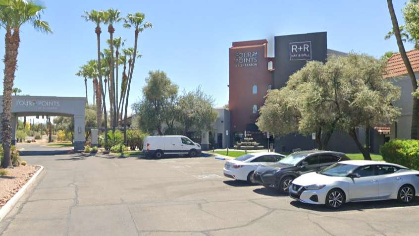 Four Points TUS Airport Parking