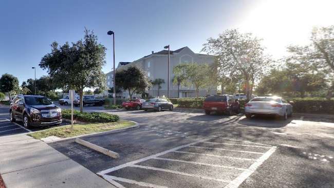 Motel 6 MYR Airport Parking