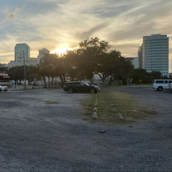 717 L07 Union Station Lot Long Term Parking