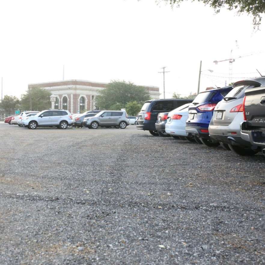 717 L07 Union Station Lot Long Term Parking