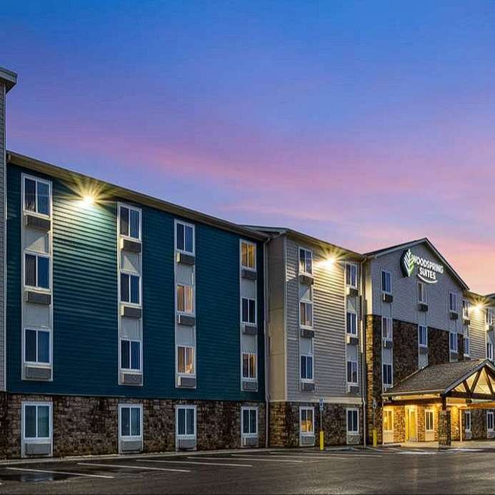 WoodSpring Suites IND Airport Parking