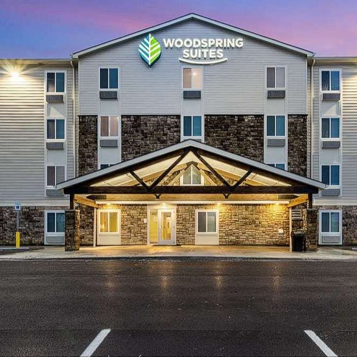 WoodSpring Suites IND Airport Parking