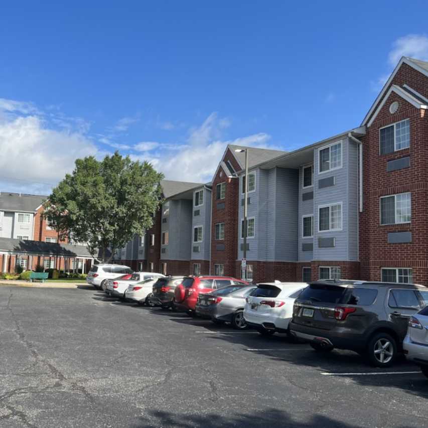 Microtel Inn and Suites Philadelphia Airport Parking