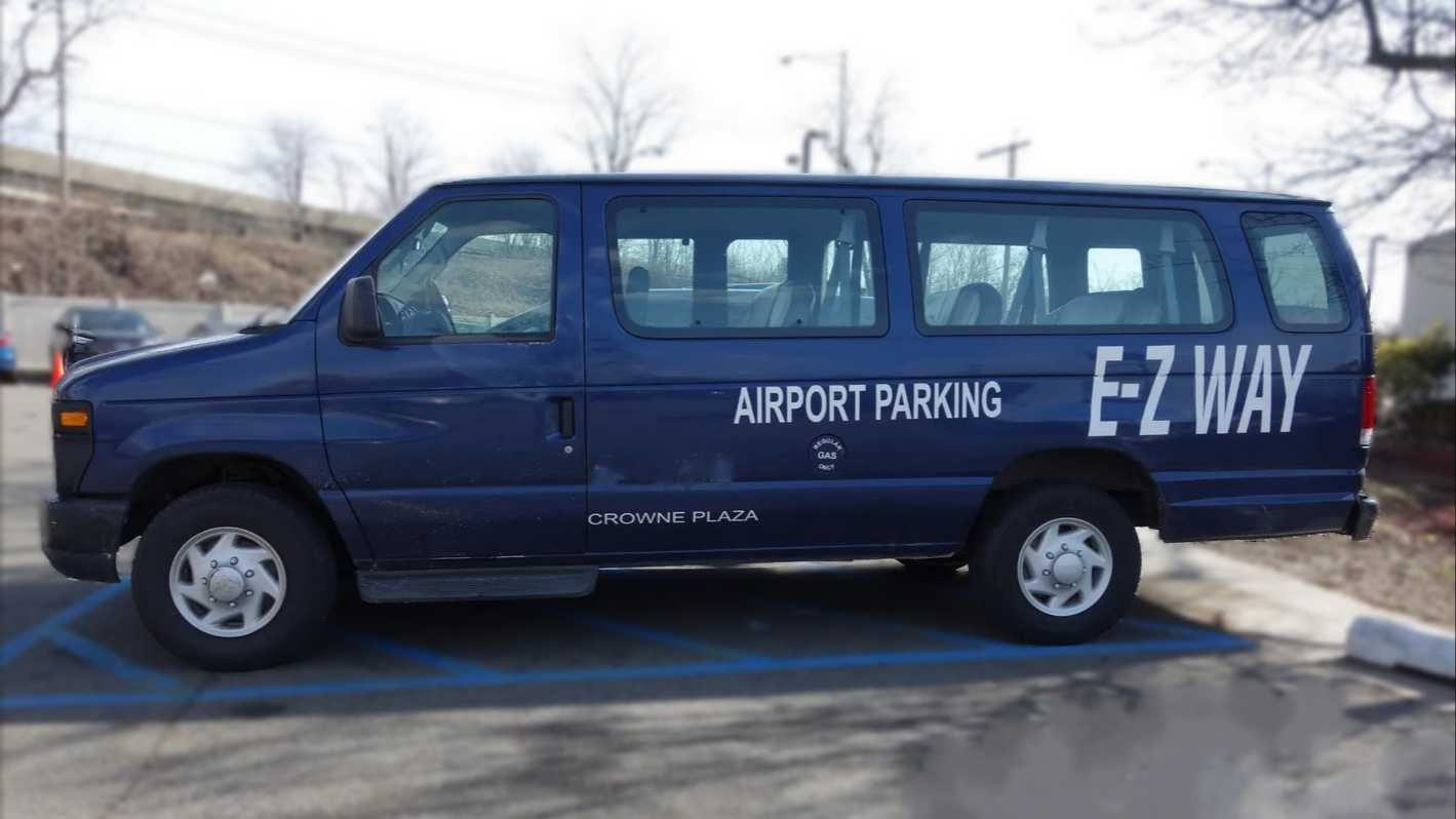 EZ Way Parking at Crowne Plaza EWR