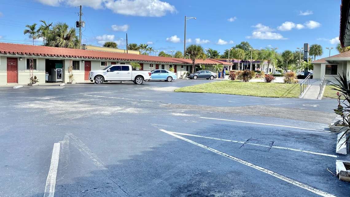 Budget Inn Port Everglades Cruise Parking