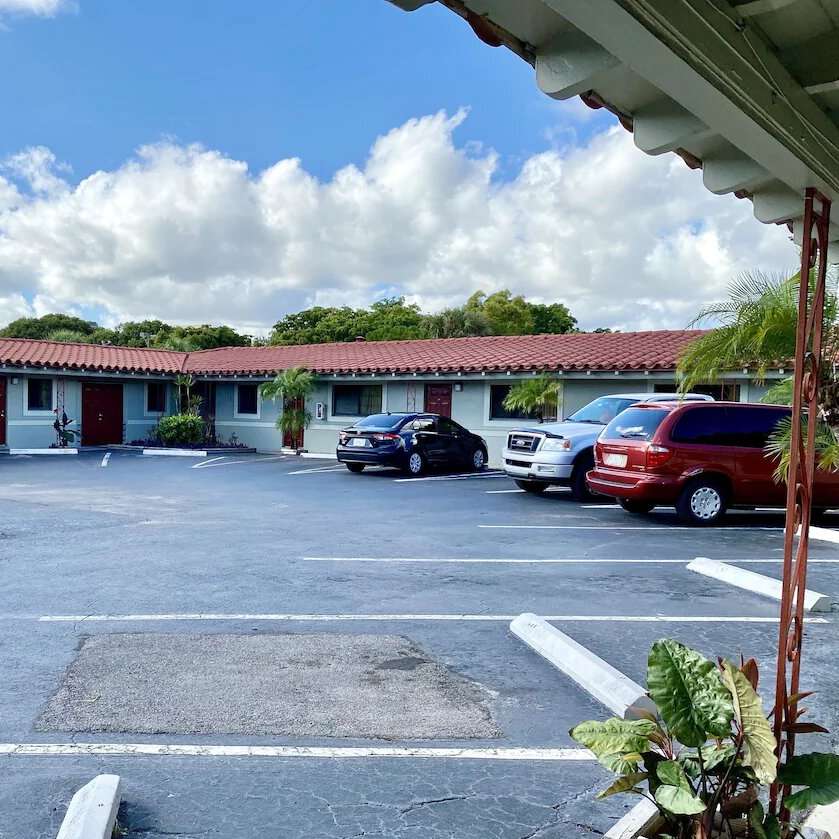 Budget Inn FLL Airport Parking
