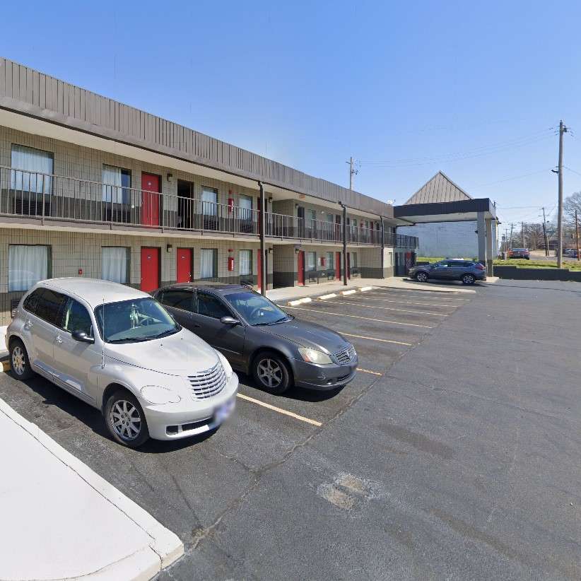 Economy Inn MEM Airport Parking