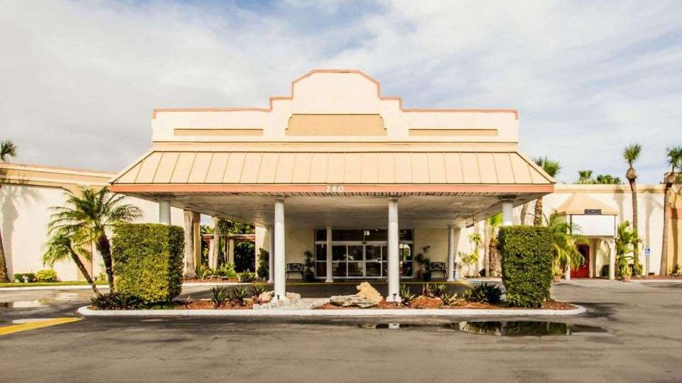 Econo Lodge Port Canaveral Cruise Parking