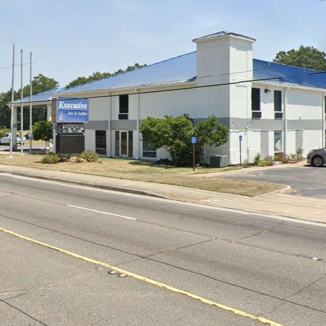 Executive Inn and Suites BTR Airport Parking