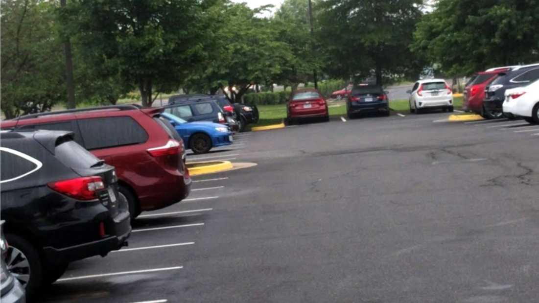 Wingate by Wyndham IAD Airport Parking