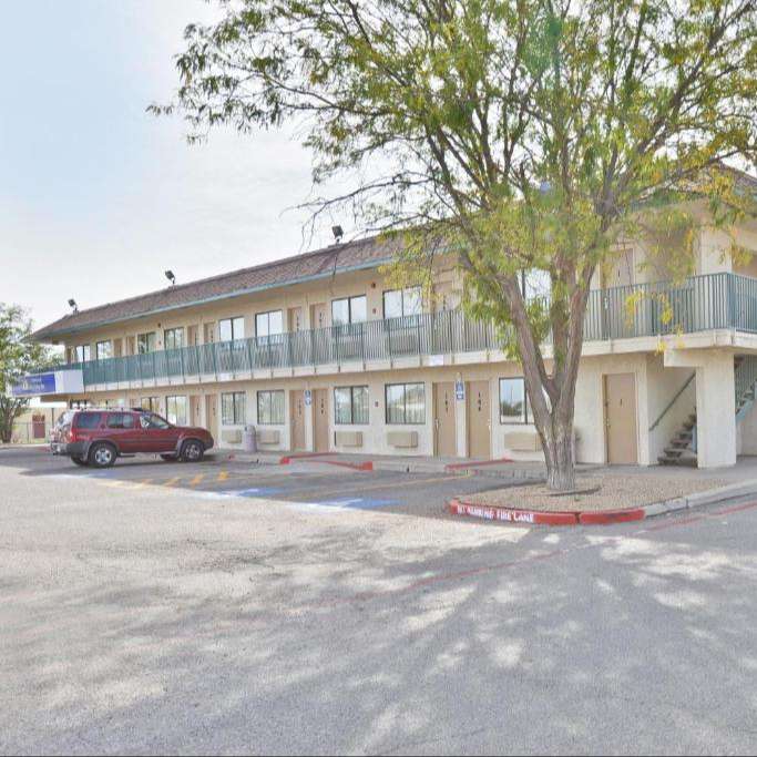 Americas Best Value Inn AMA Airport Parking