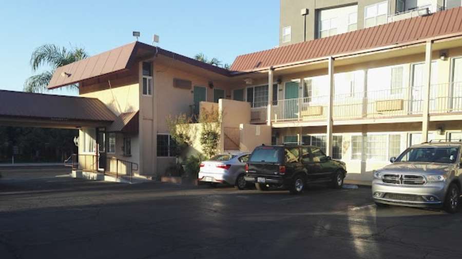 Travelodge by Wyndham FAT Airport Parking