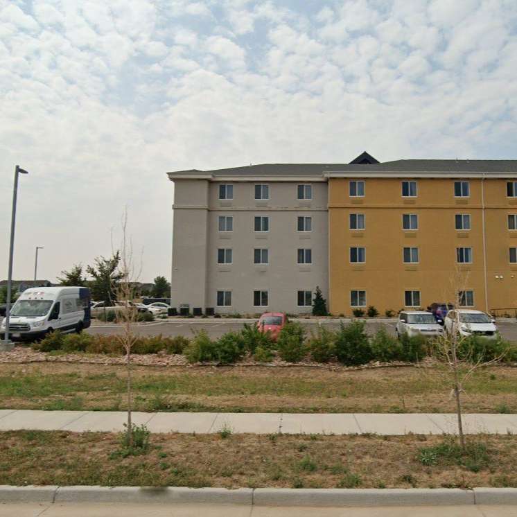 Comfort Suites DEN Airport Parking