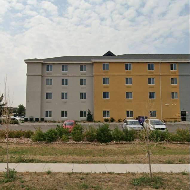 Sleep inn and Suites DEN Airport Parking
