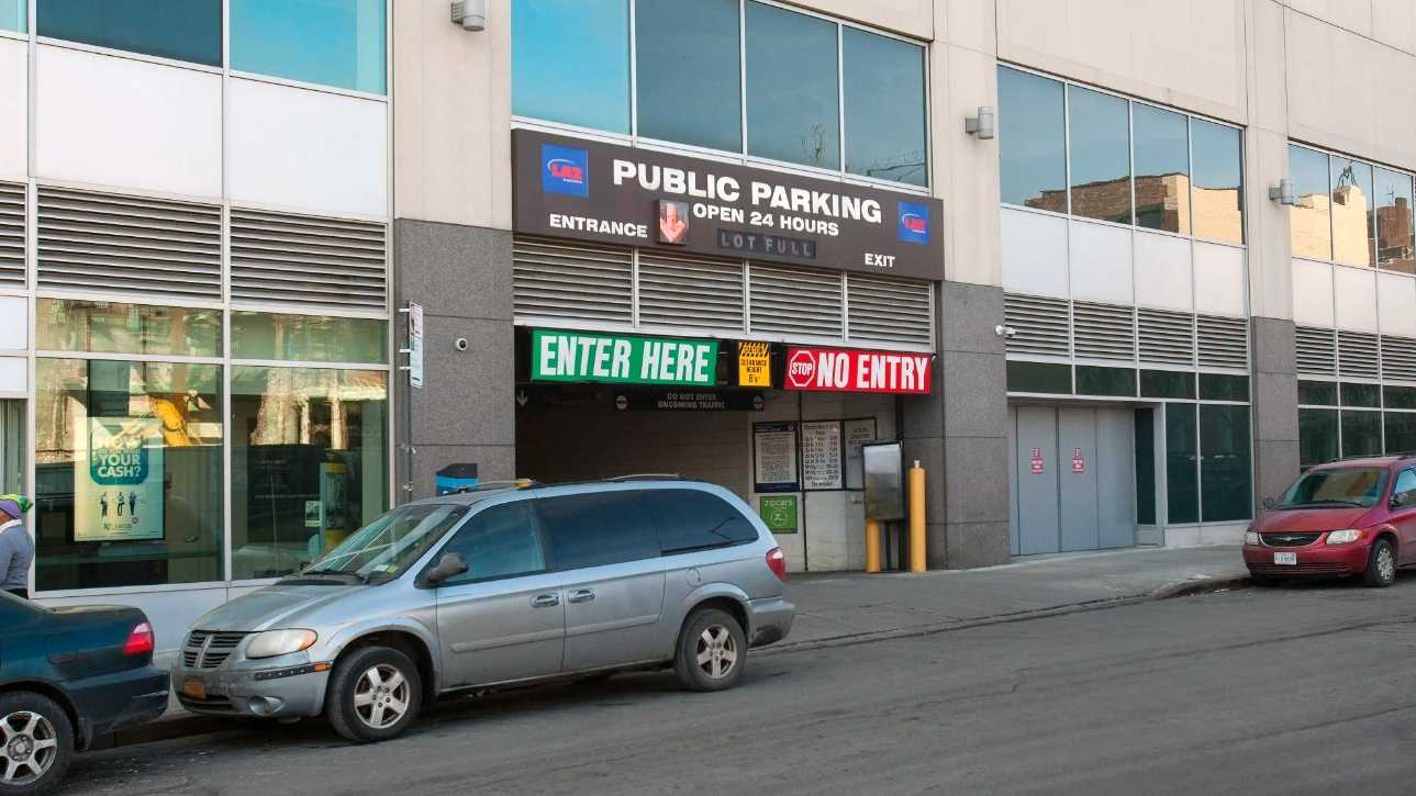 Jamaica Center JFK INDOOR Airport Parking (NO SHUTTLE)
