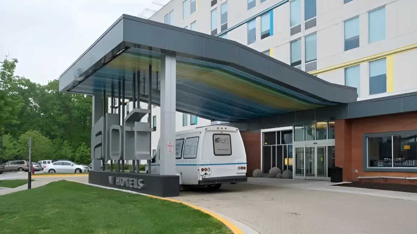 Aloft BWI Airport Parking