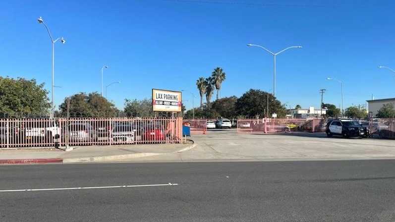 UVP LAX Airport Parking