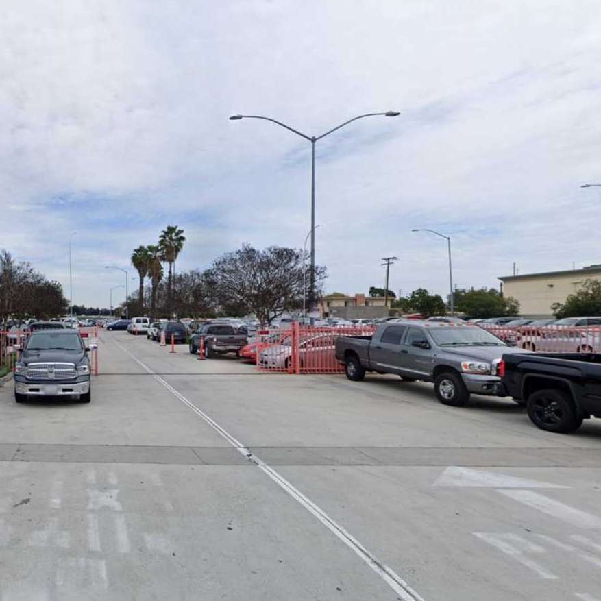 UVP LAX Airport Parking