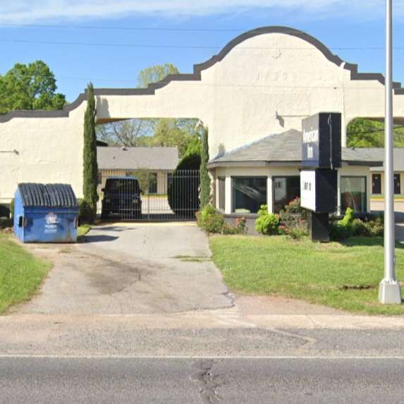 American Inn BTR Airport Parking