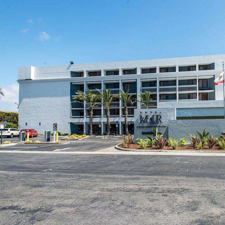 Hotel MdR Marina del Rey Doubletree by Hilton LAX Airport Parking