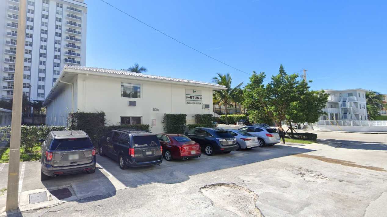 Fortuna FLL Airport Parking