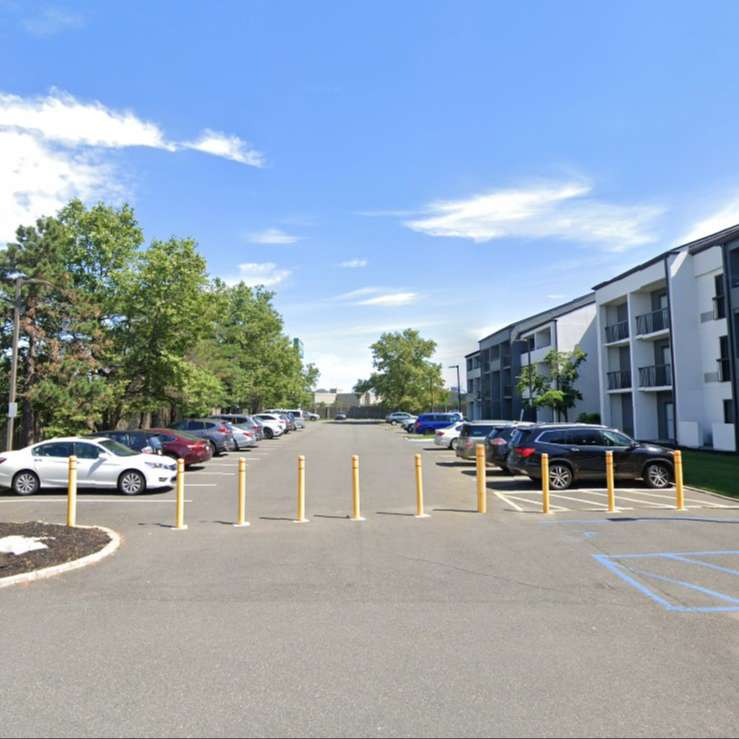 Courtyard Newark EWR Airport Parking