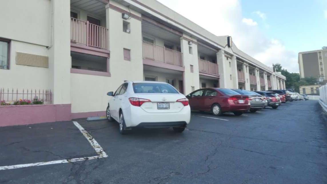 Super 8 by Wyndham Port of Manhattan Cruise Parking